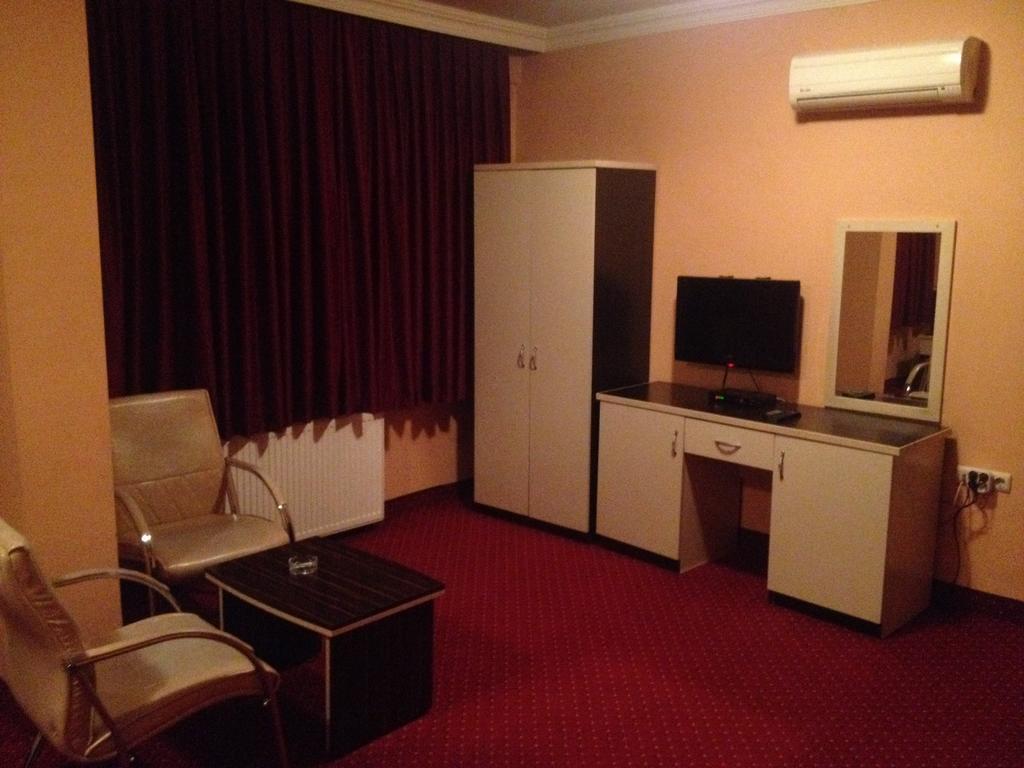 Minabir Otel