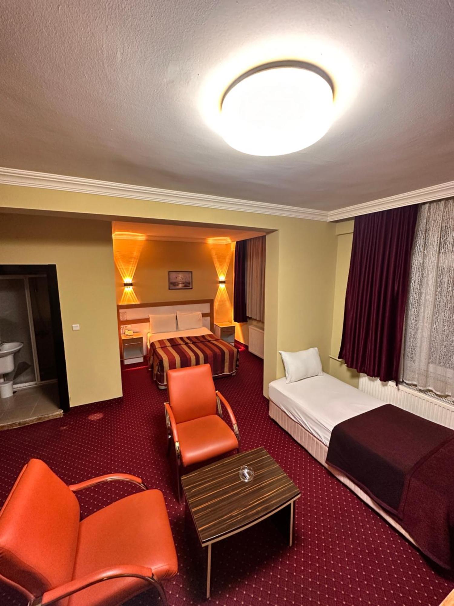 Minabir Otel 2*